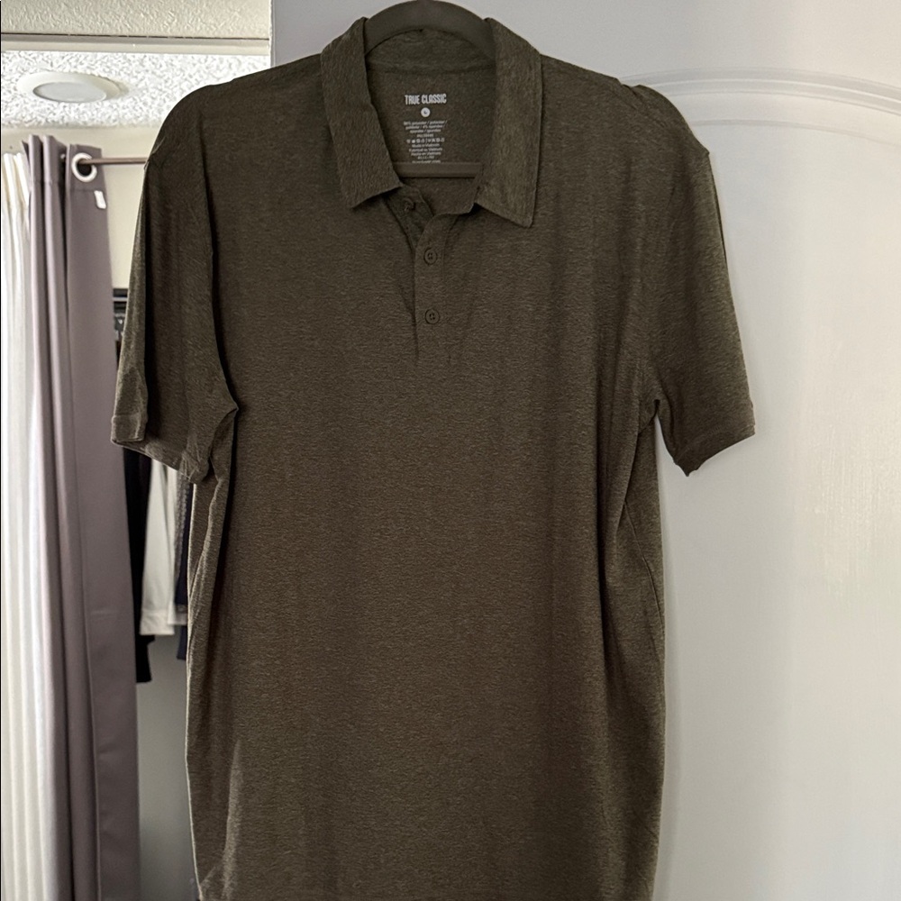 Men's True Classic Short-Sleeve Polo Shirt
